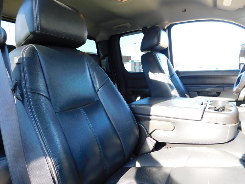 Photo 4 of 2013 Chevrolet Silverado 1500 LT