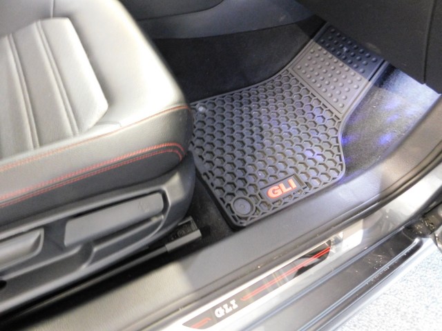 2014 Ford Fusion SE photo 63