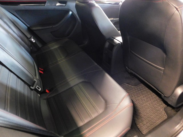 2014 Ford Fusion SE photo 61