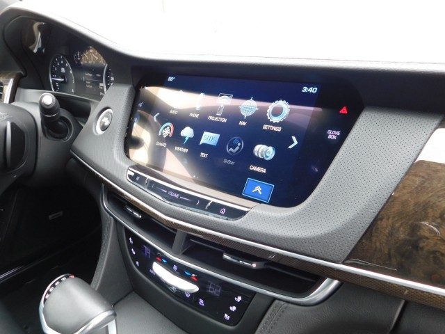 2011 Cadillac CTS Luxury photo 24