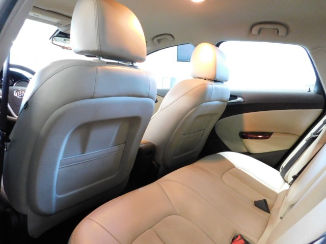 2011 Mazda Mazda6 photo 30