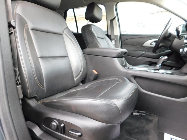 2019 Chevrolet Traverse 3LT - Photo 12