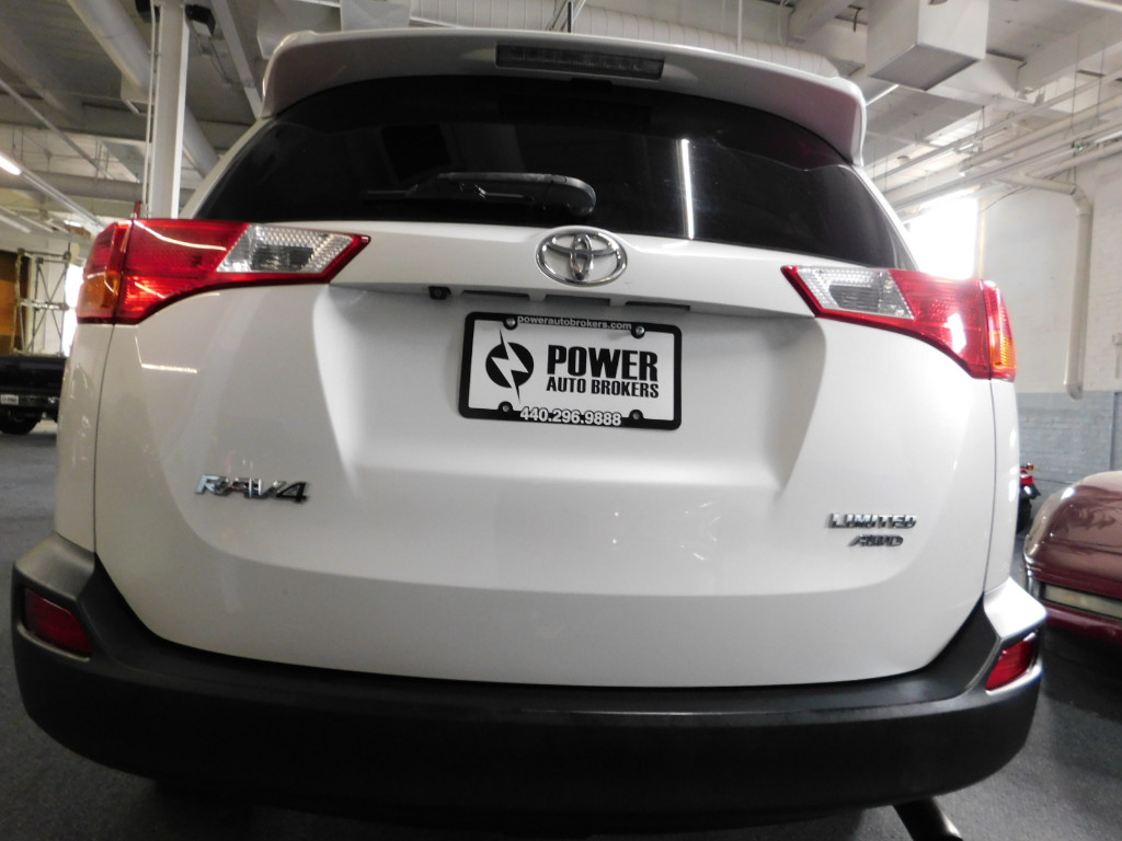 2013 Subaru Forester 2.5X Limited photo 15