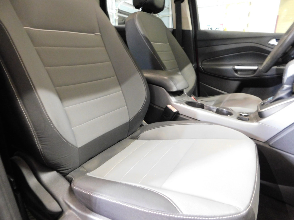 2014 Ford F-150 STX photo 47