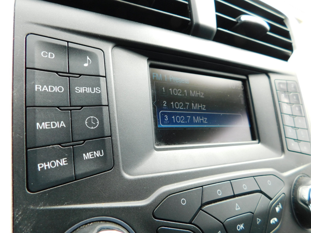 2014 Ford F-150 STX photo 31