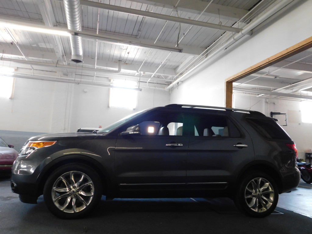 2016 Chevrolet Equinox LS photo 23