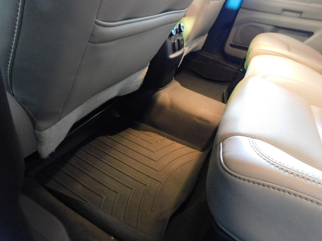 2016 Chevrolet Equinox LS photo 31