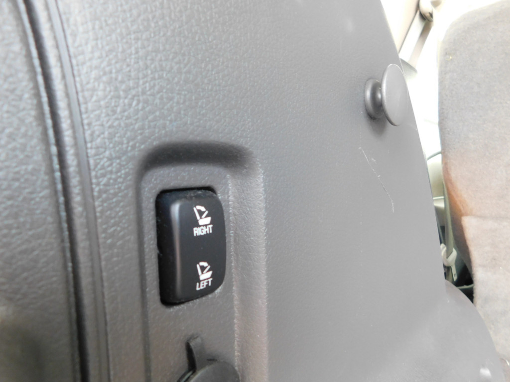 2016 Chevrolet Equinox LS photo 65