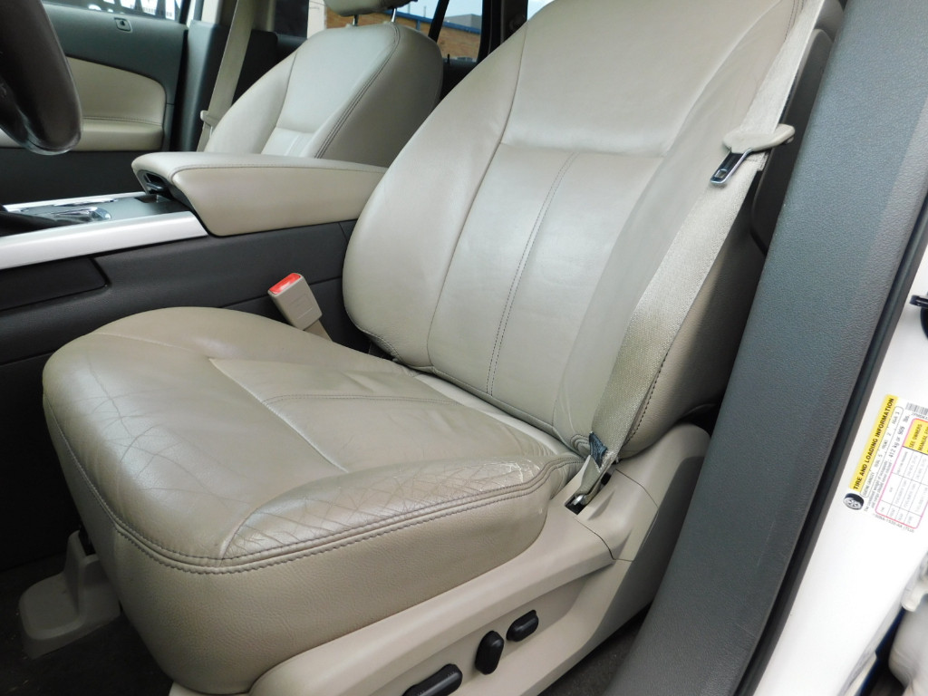 2016 Chevrolet Equinox LS photo 60