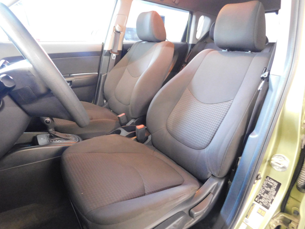 2013 Subaru Forester 2.5X Limited photo 32
