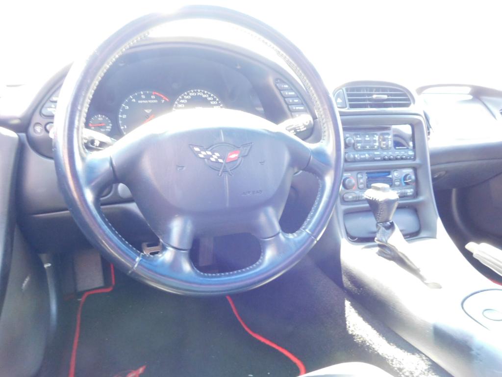 2004 Chevrolet Corvette Base - Image 3