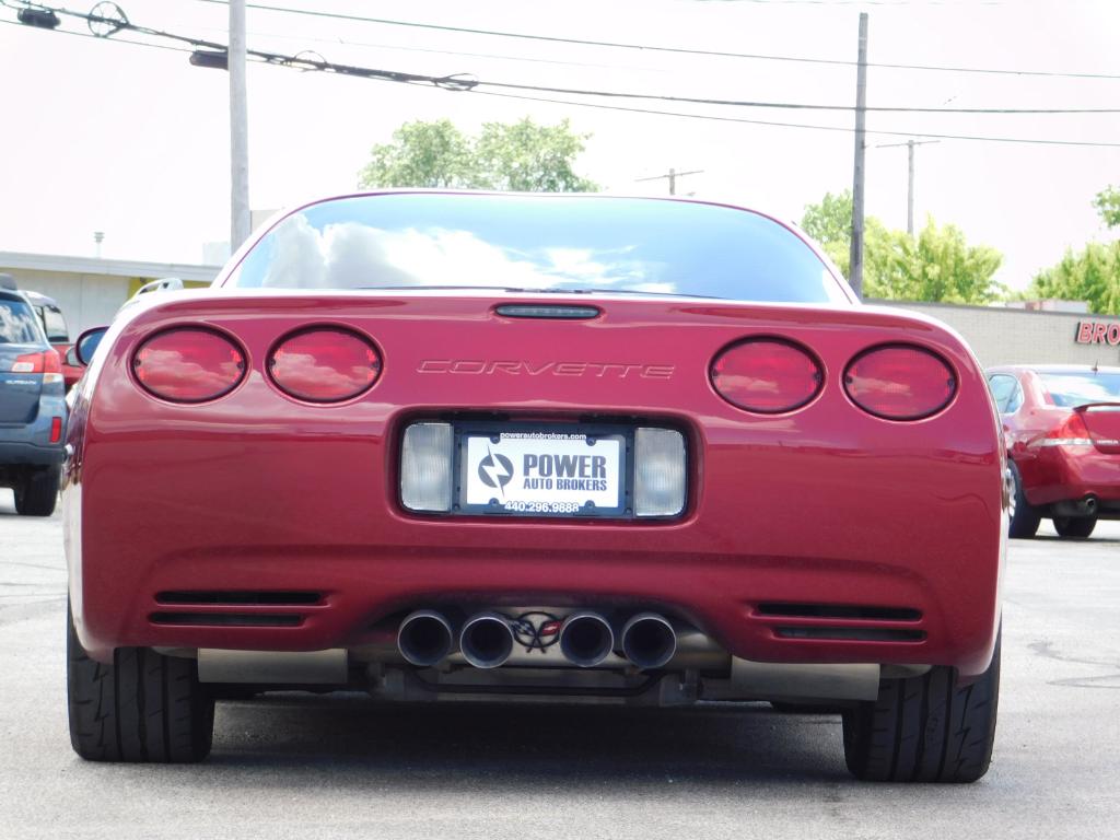 2004 Chevrolet Corvette Base - Photo 8