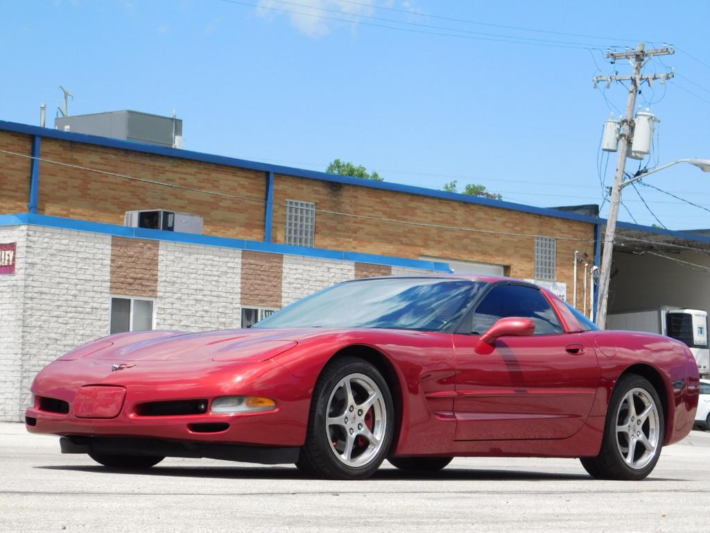2004 Chevrolet Corvette Base - Photo 9