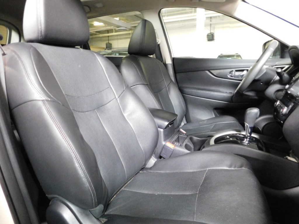2016 Nissan Rogue SL - Photo 13