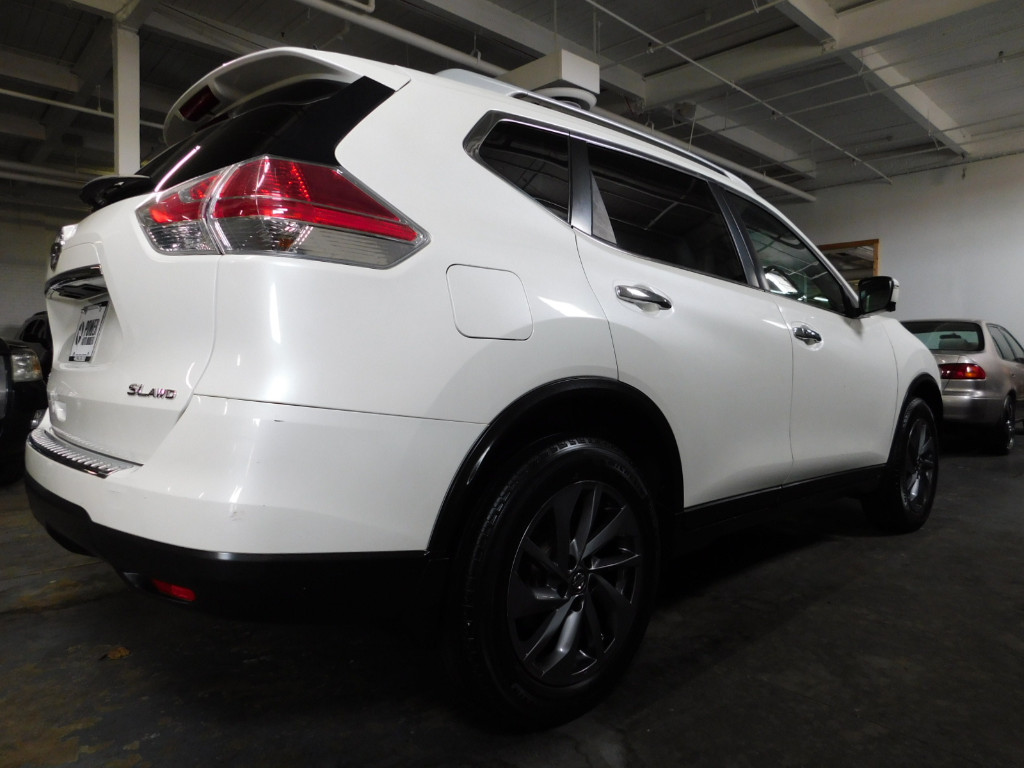2016 Nissan Rogue SL - Image 5