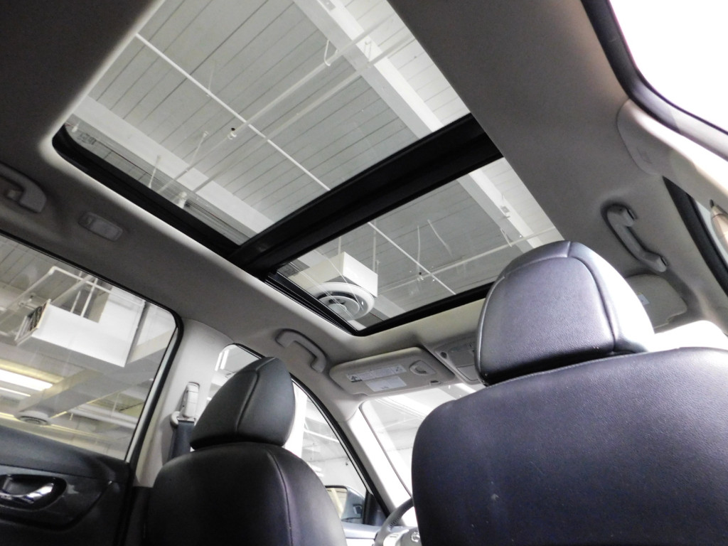 2016 Nissan Rogue SL - Photo 15