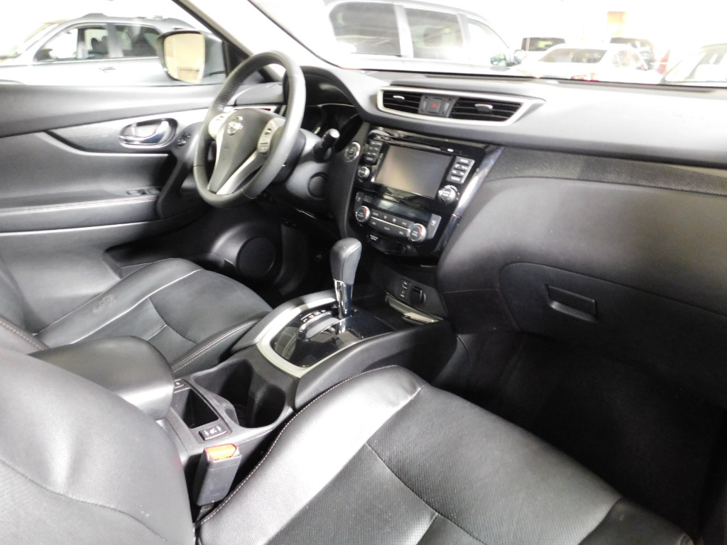 2016 Nissan Rogue SL - Photo 12