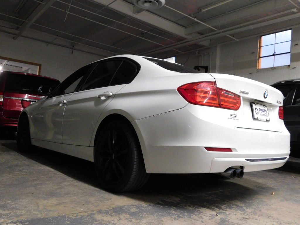 2013 Bmw 328i 3-series photo 2