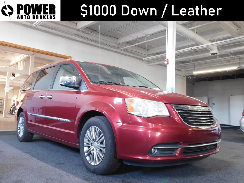 2013 Chrysler Town & Country