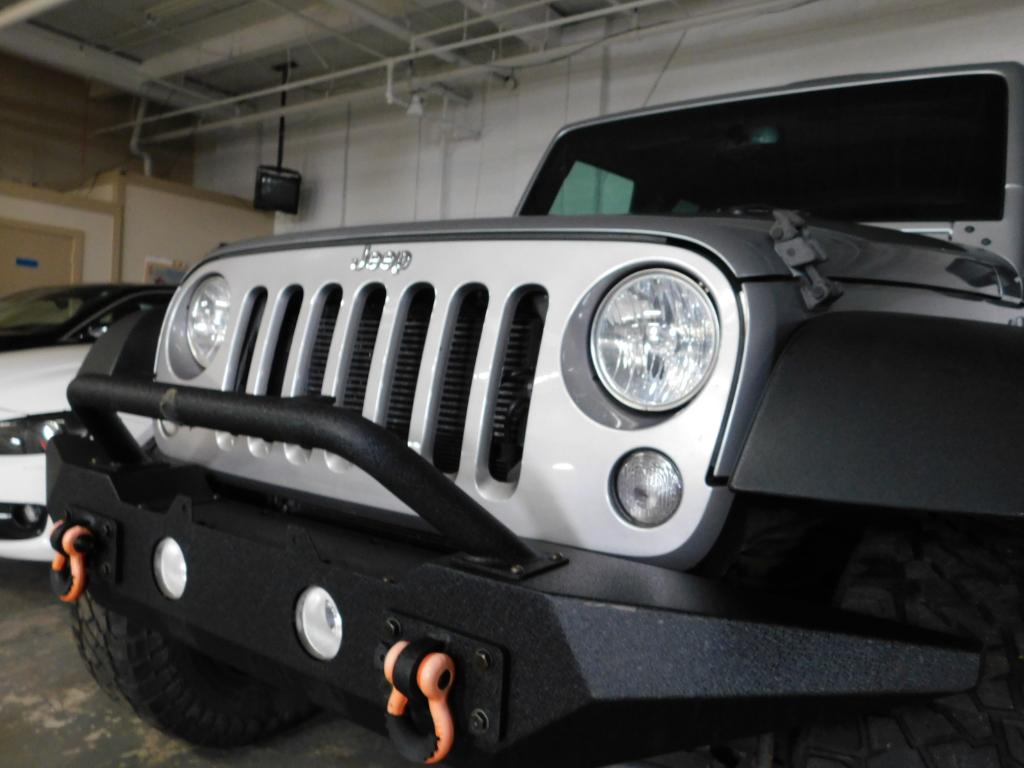 2018 Jeep Wrangler JK Unlimited Sport - Image 3