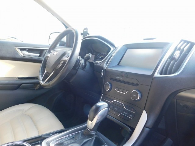 2016 Chevrolet Equinox LS photo 11