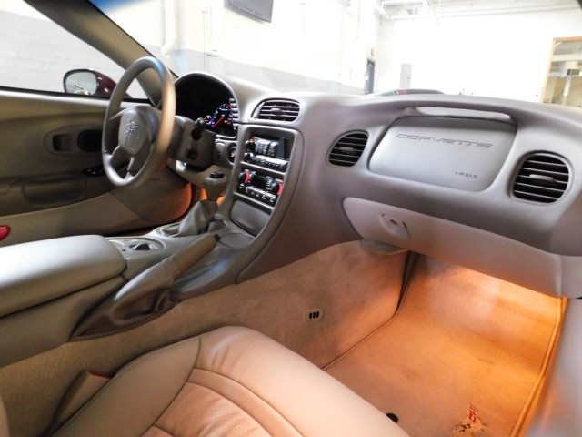 2005 Chrysler Crossfire Limited photo 24