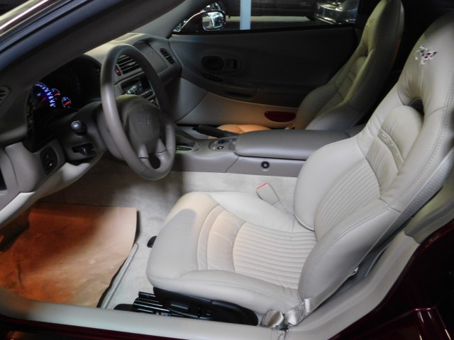 2005 Chrysler Crossfire Limited photo 22