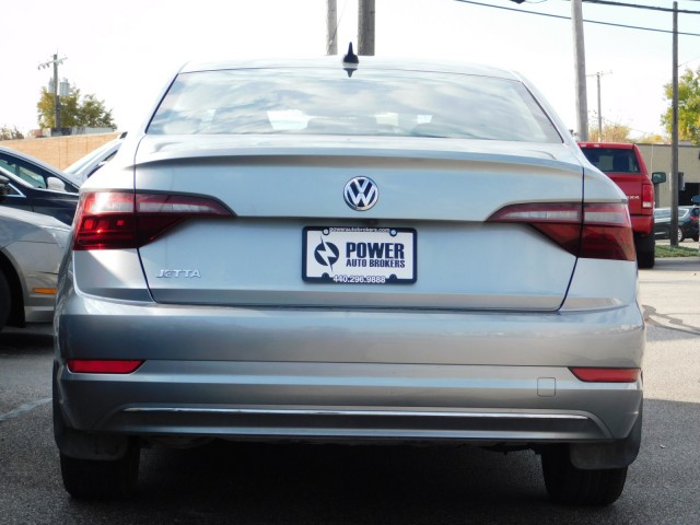 2015 Volkswagen Golf SportWagen TDI S photo 8