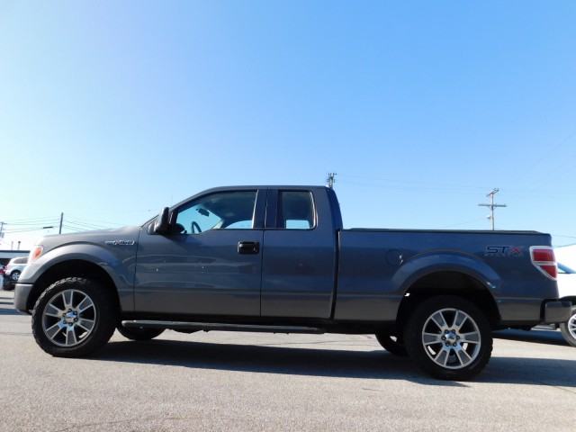 2014 Ford F-150 STX photo 5