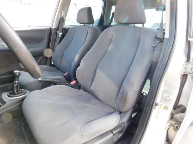 2011 Honda Fit Base photo 4