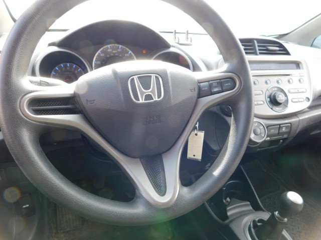 2011 Honda Fit Base photo 3