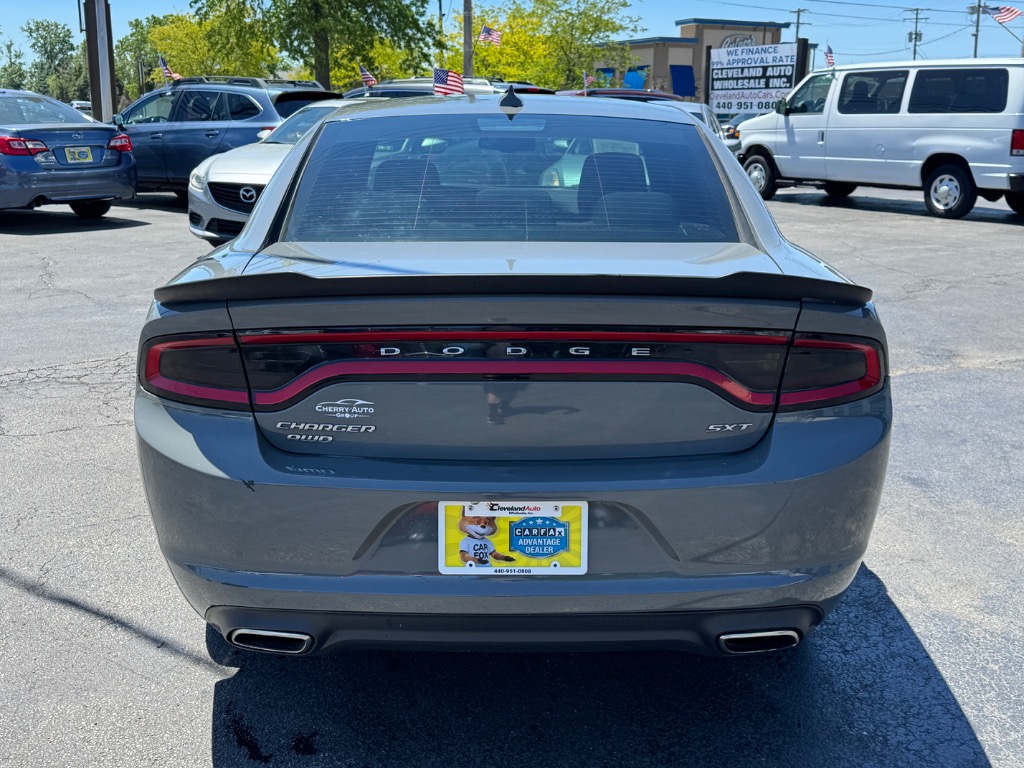 2017 Dodge Charger SXT - Photo 6