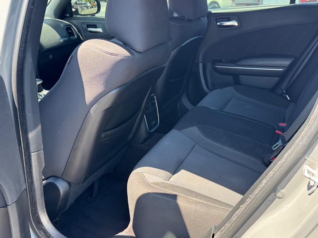 2017 Dodge Charger SXT - Photo 14