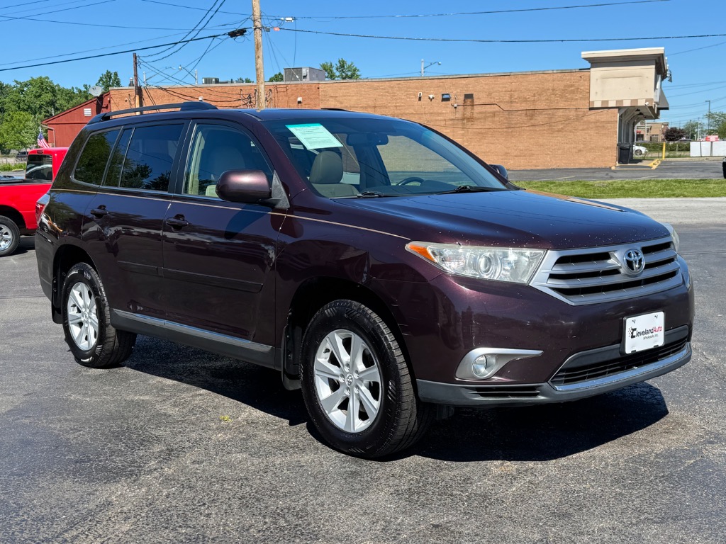 2011 Toyota Highlander SE - Image 4