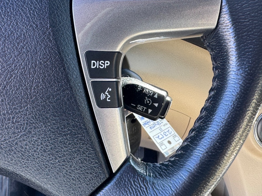 2011 Toyota Highlander SE - Photo 23