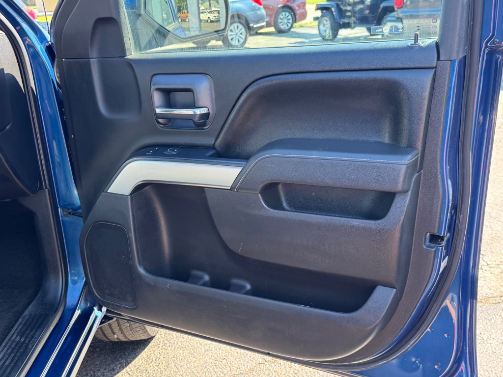 2017 Chevrolet Silverado 1500 LT - Photo 18