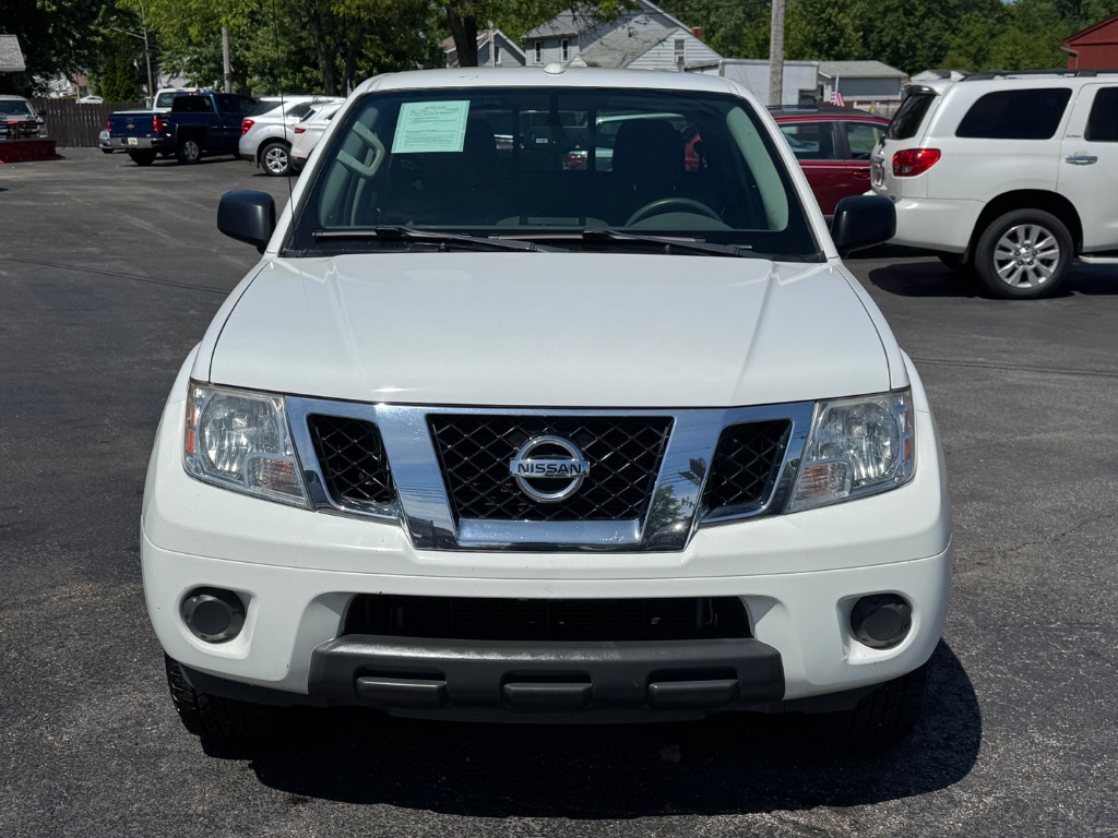 2017 Nissan Frontier SV - Image 3
