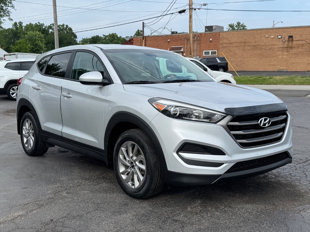 2016 Hyundai TUCSON SE - Image 4