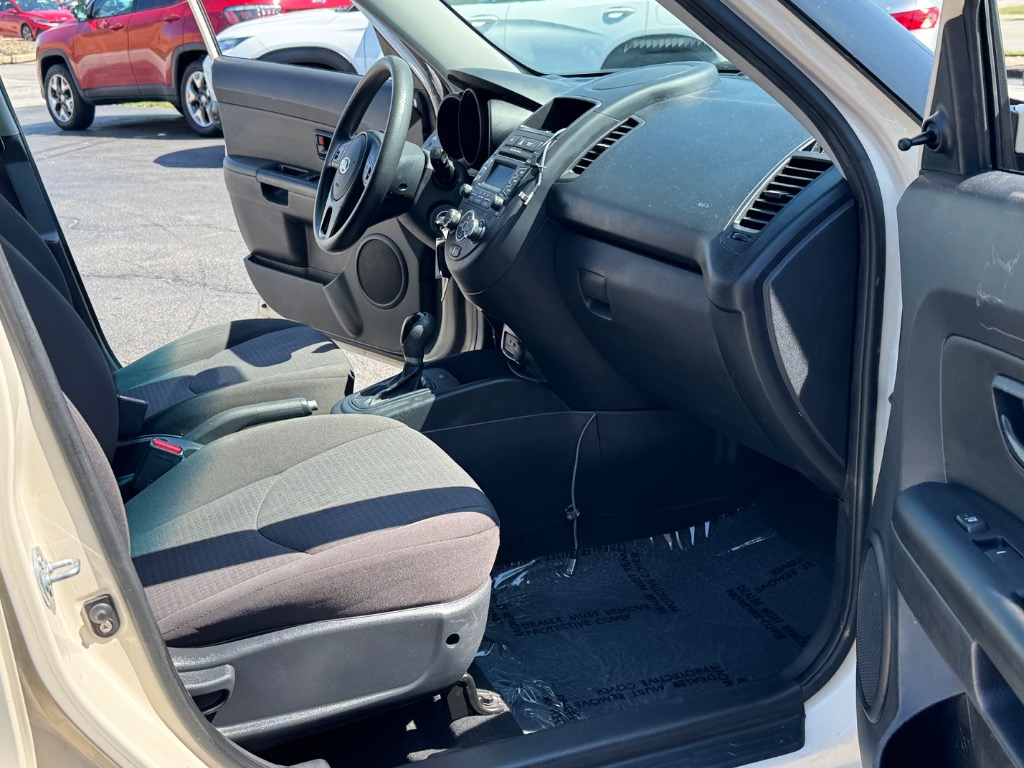 2013 Kia Soul Base - Photo 18