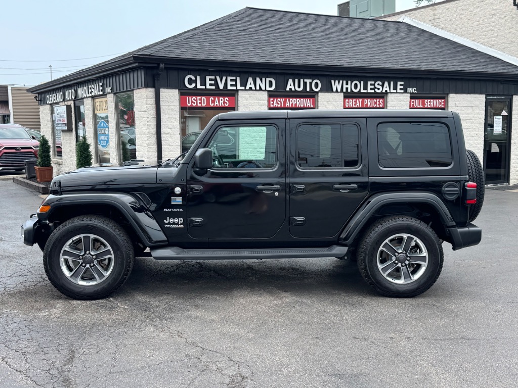 Photo 2 of 2018 Jeep Wrangler Unlimited Sahara