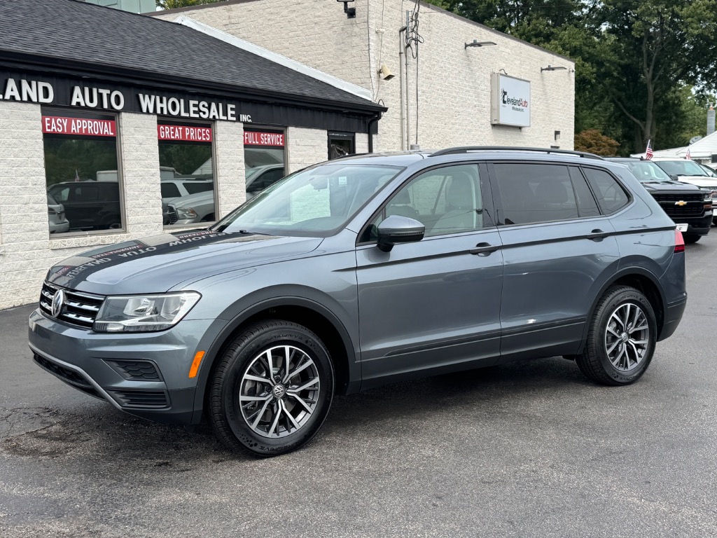 Photo 1 of 2021 Volkswagen Tiguan S