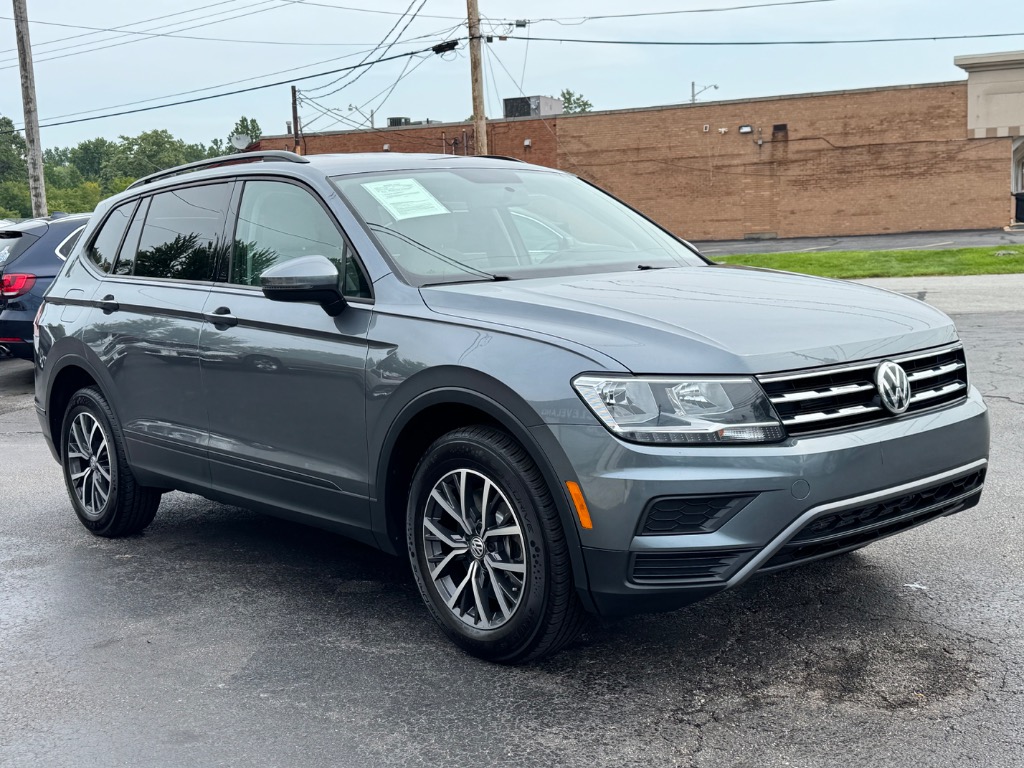 Photo 4 of 2021 Volkswagen Tiguan S