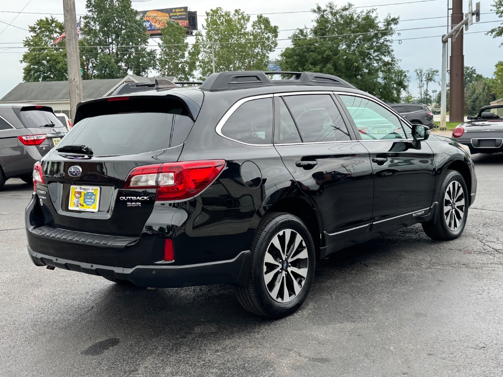Photo 5 of 2017 Subaru Outback 3.6R Limited