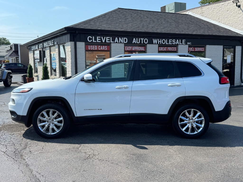 Photo 2 of 2015 Jeep Cherokee Limited