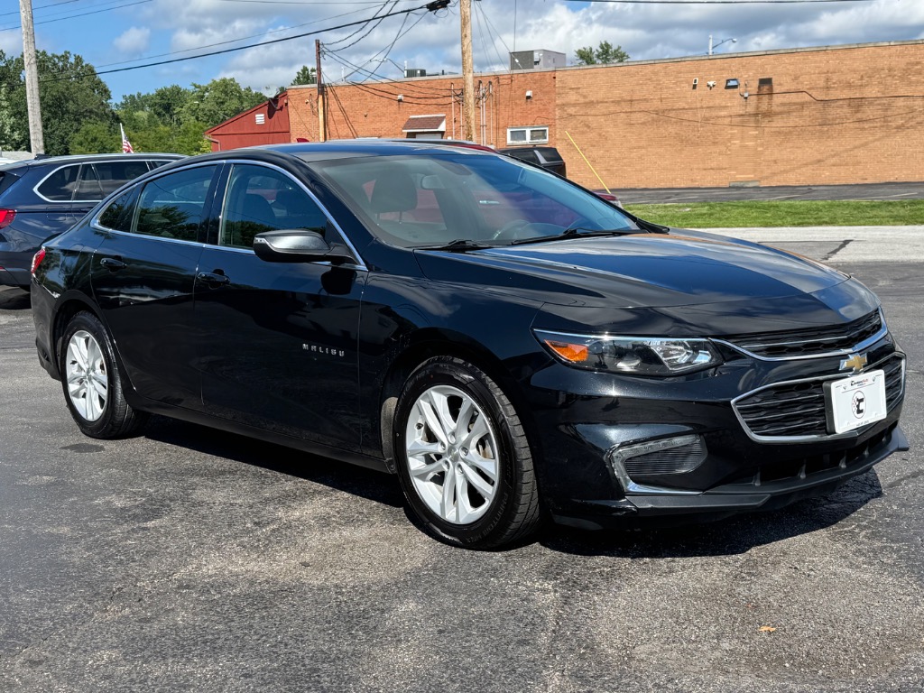 Photo 4 of 2018 Chevrolet Malibu LT