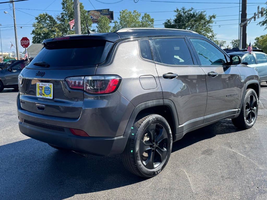 Photo 5 of 2021 Jeep Compass Latitude
