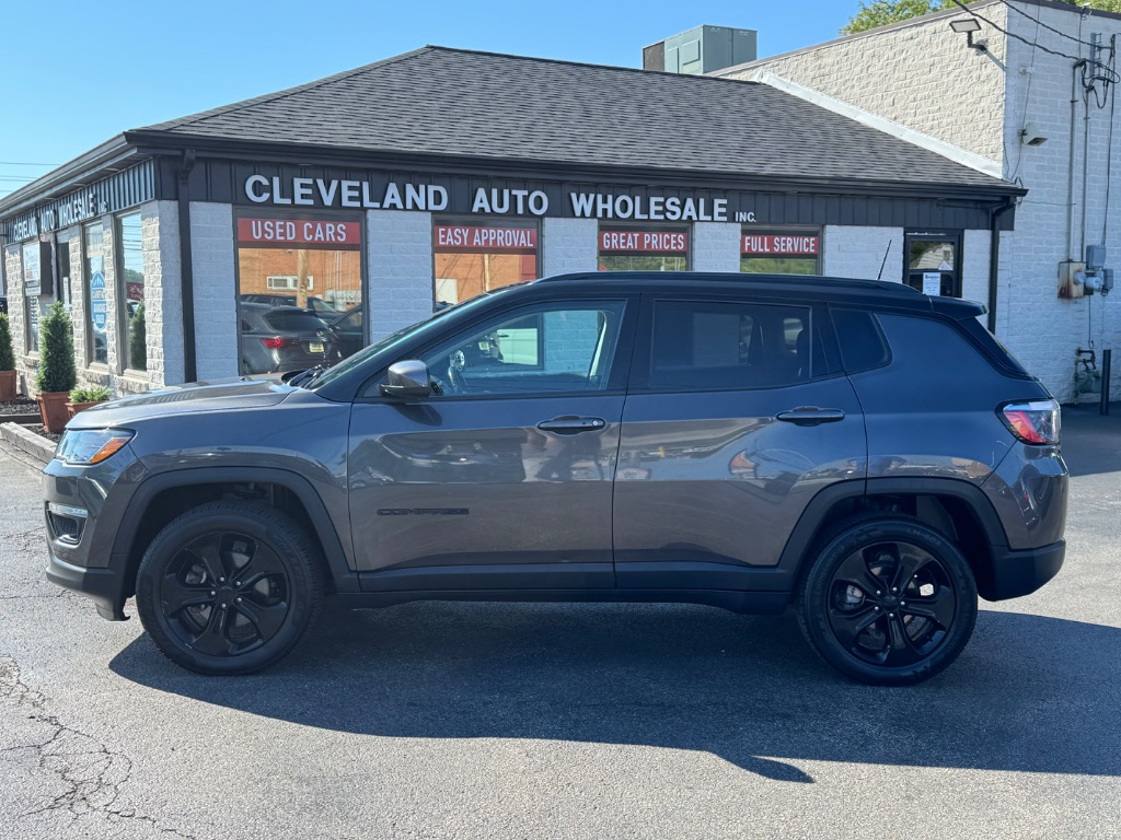Photo 2 of 2021 Jeep Compass Latitude