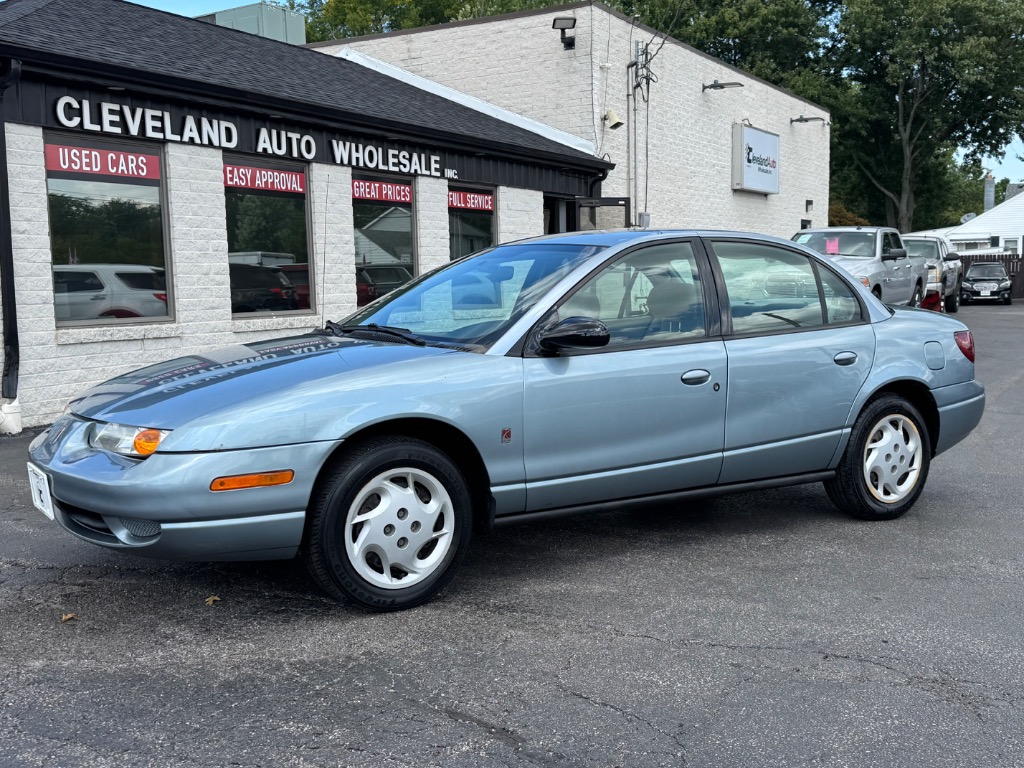 Photo 1 of 2002 Saturn S-Series SL2