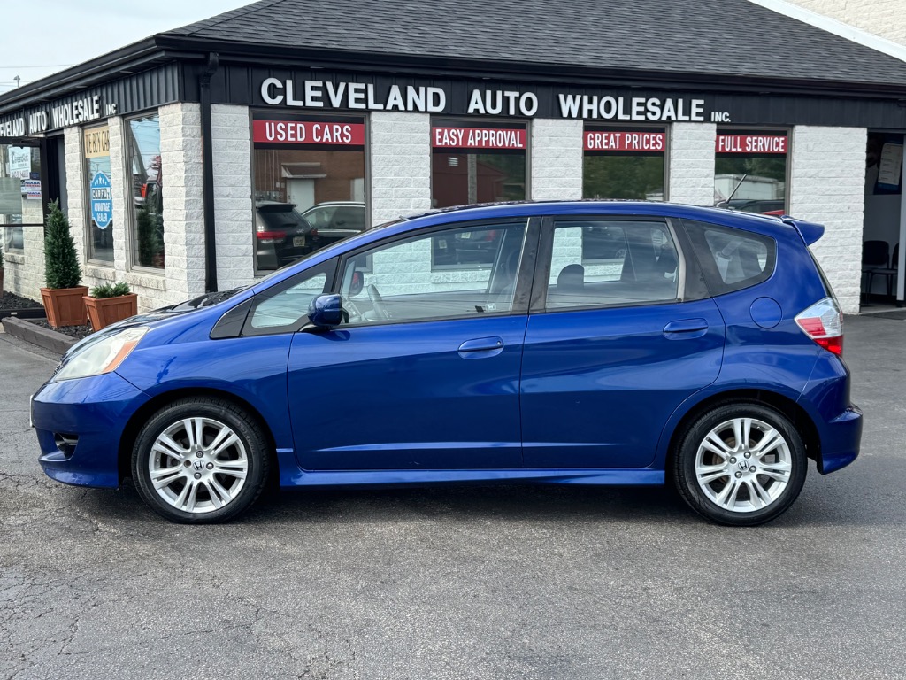 Photo 2 of 2010 Honda Fit Sport w/Navi