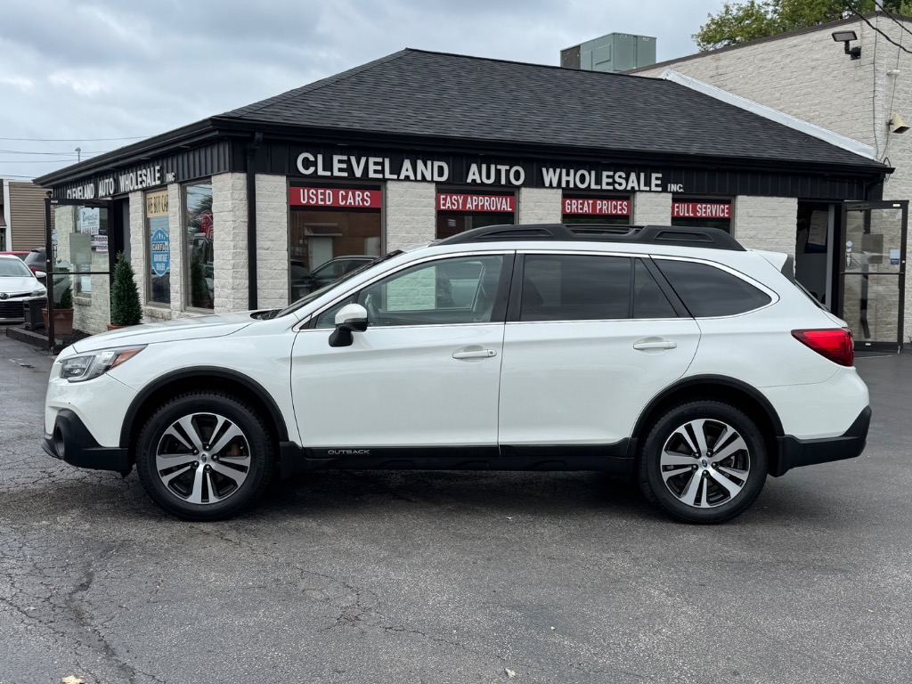 Photo 2 of 2019 Subaru Outback 3.6R Limited